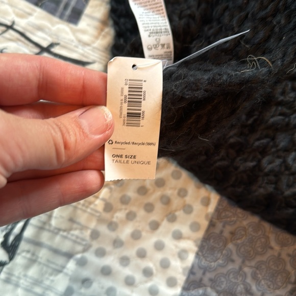 Loop scarf bundle - Picture 3 of 6